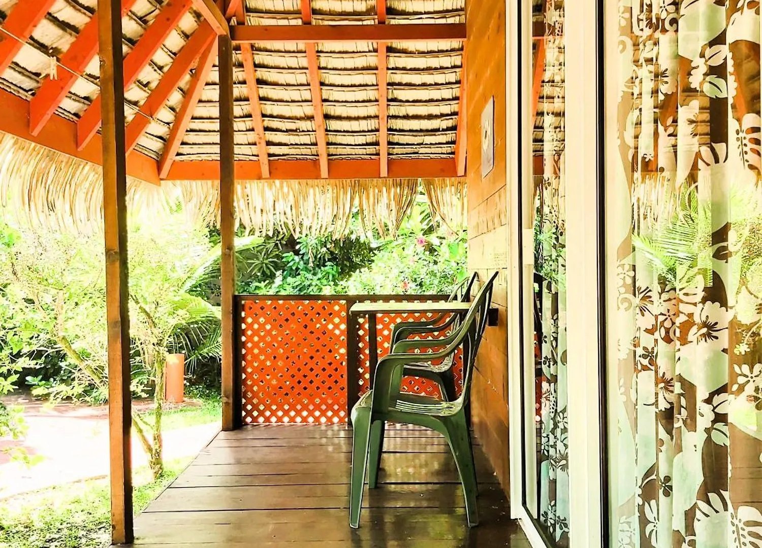 Huahine - Bungalow Picasso Fare